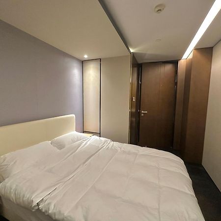 Zhome-Luxury Three-Bedroom Suite-Near The Bund Shanghai Exterior foto